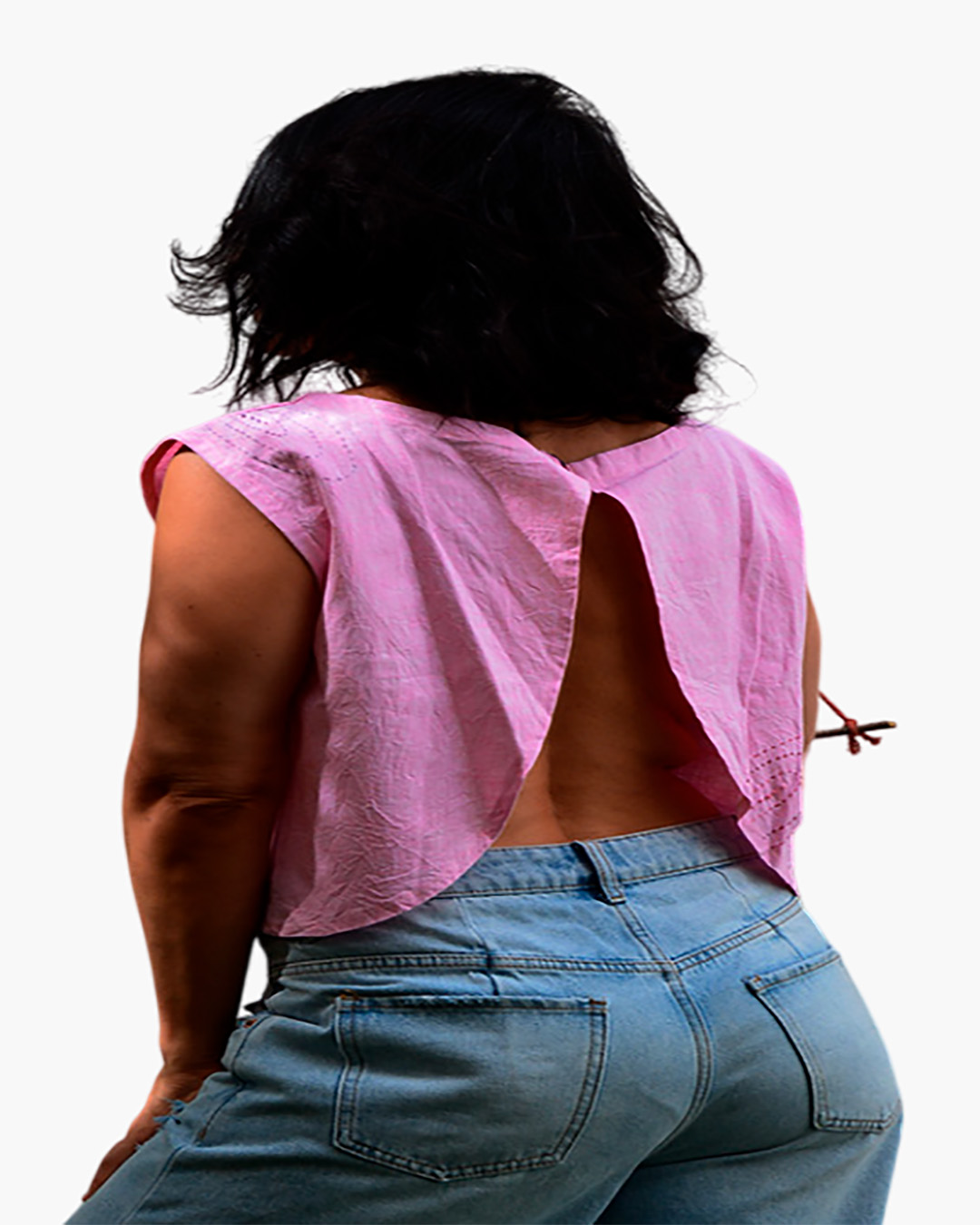 Blusa rosa con espalda descubierta por detras 